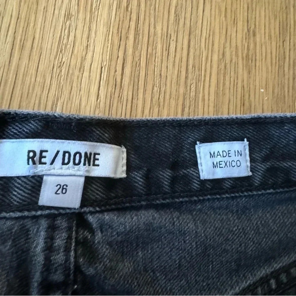 Re/Done Size 26 Black 50s Cutoff Denim Shorts Distressed Button Fly - Picture 3 of 7